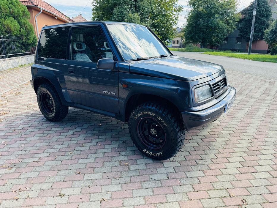 Suzuki Vitara 1.6 16v 4x4 mic/mare impecabil recent adus