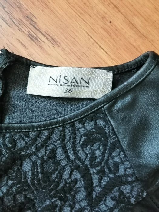 Дамска рокля с кожа