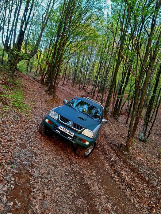 Vand l200 2.5 desel 2005/manual 4x4/greu^usor