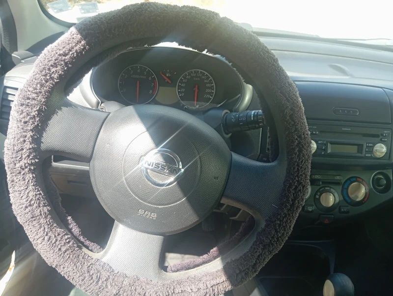 Nissan Micra 1, 2 i
