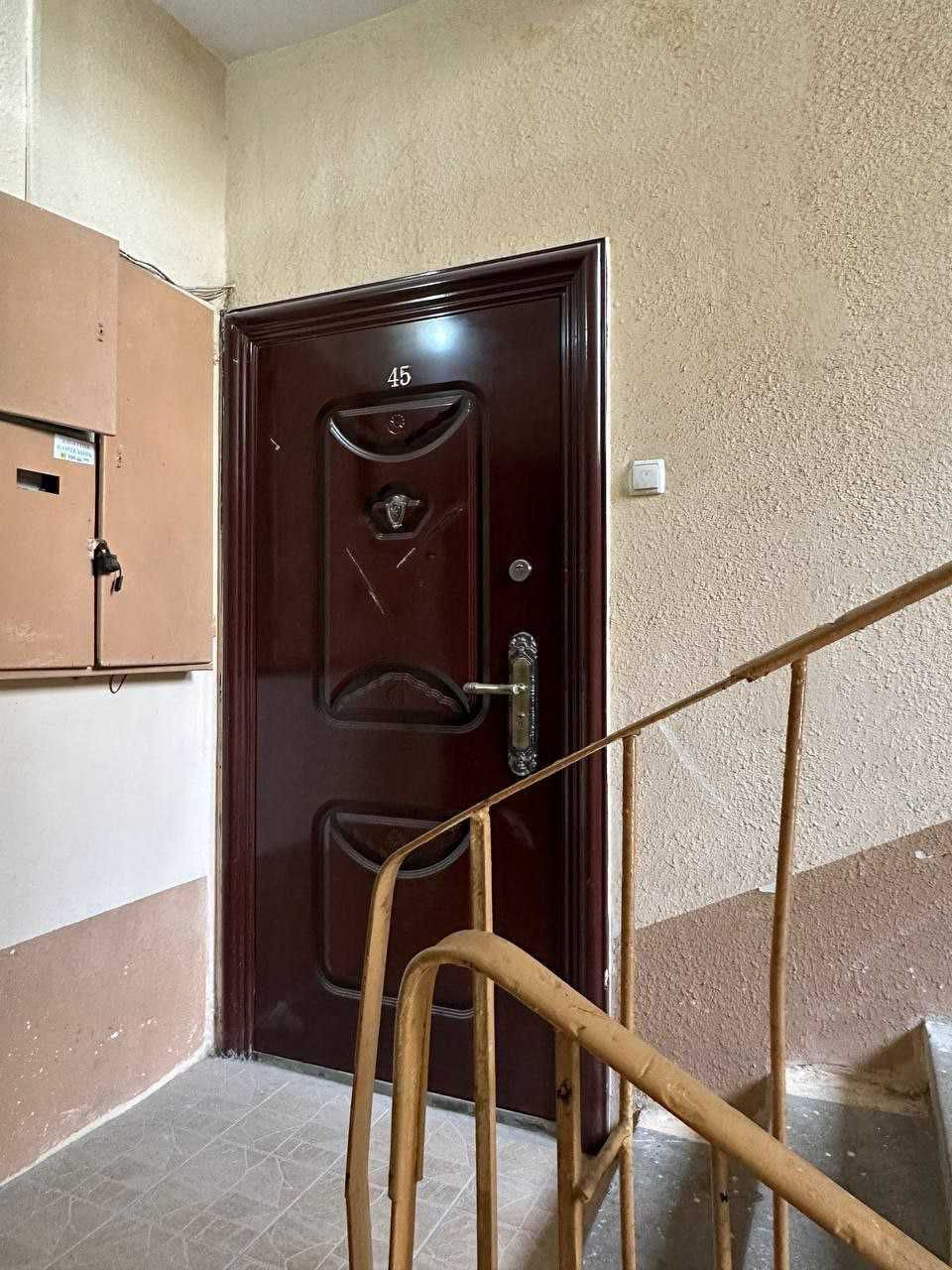 3-х комнатная квартира на Бадамзаре (закрытый двор)  ID: 3446