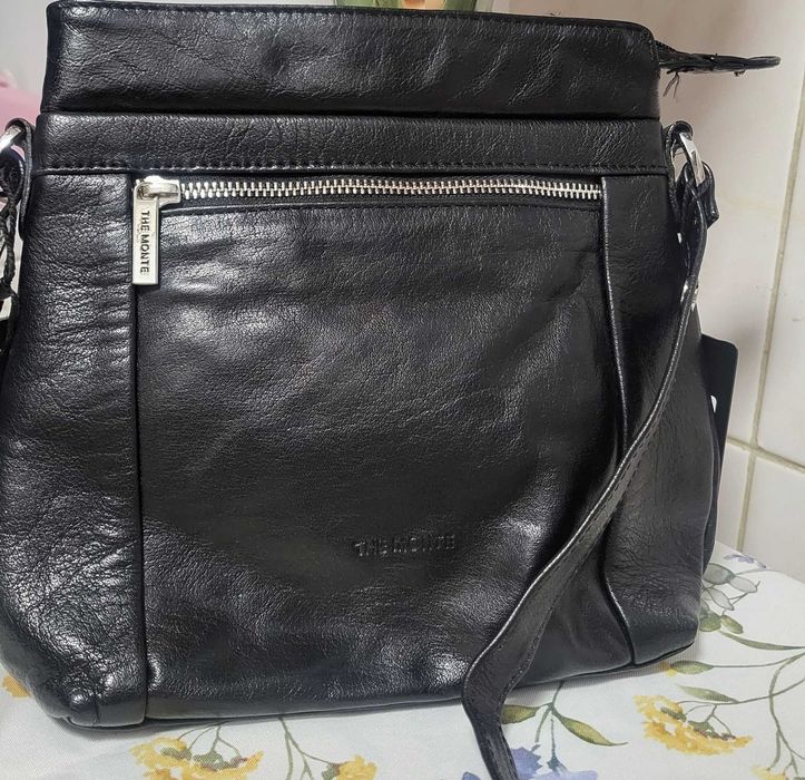 geantă nouă din piele