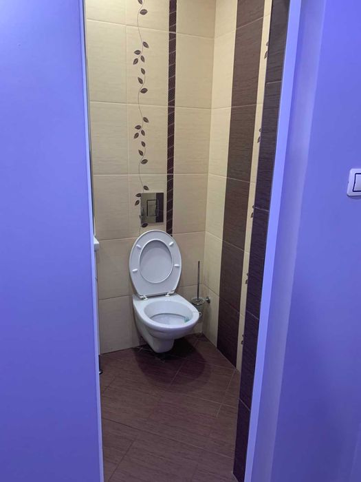 Дава се под наем Тристаен апартамент в Бургас, Лазур - 70 кв.м за 400 € - Снимка #2