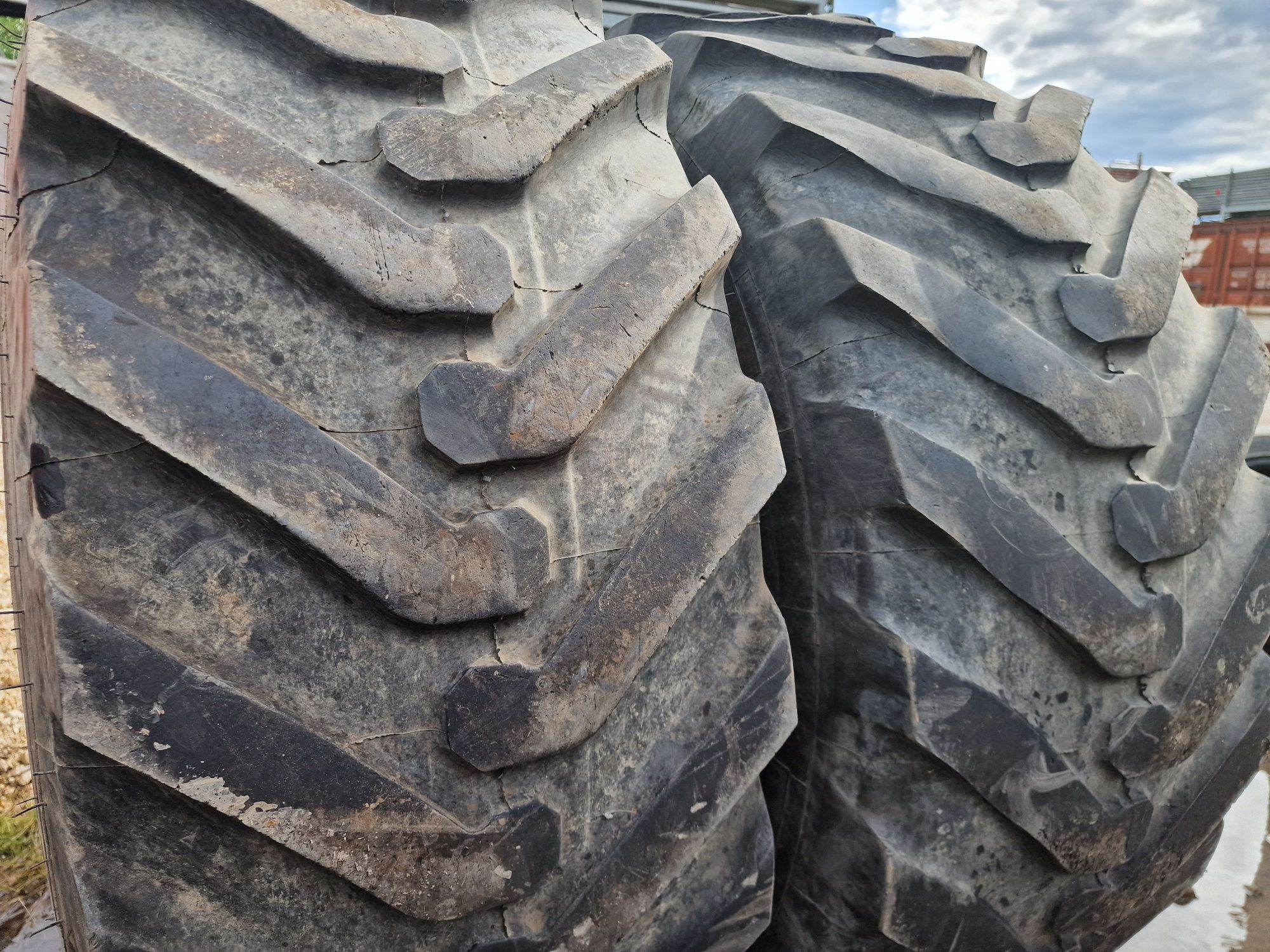 Cauciucuri BULDO 18.4-26 marca Michelin