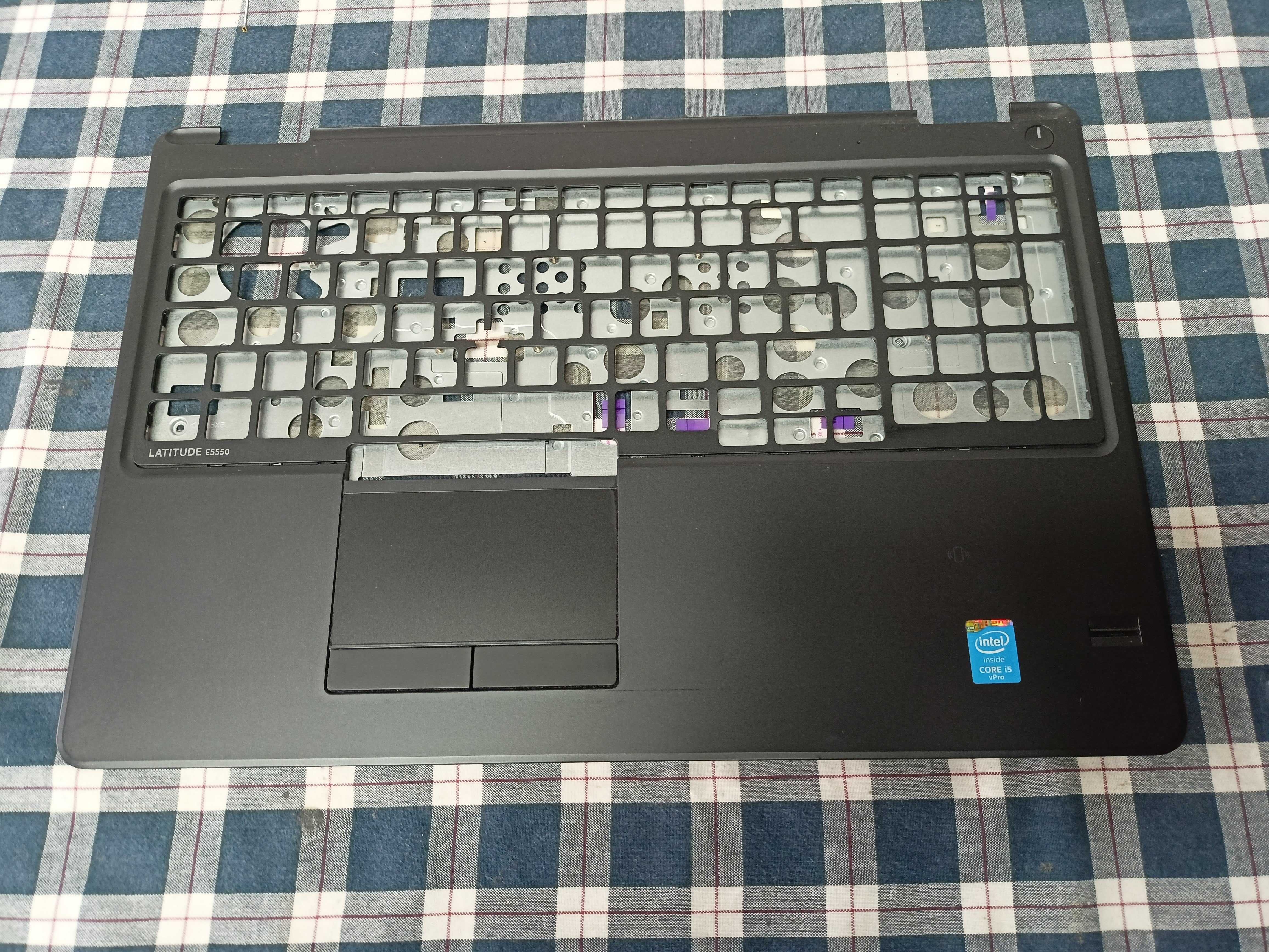 Dezmembrez Dell Latitude E5550