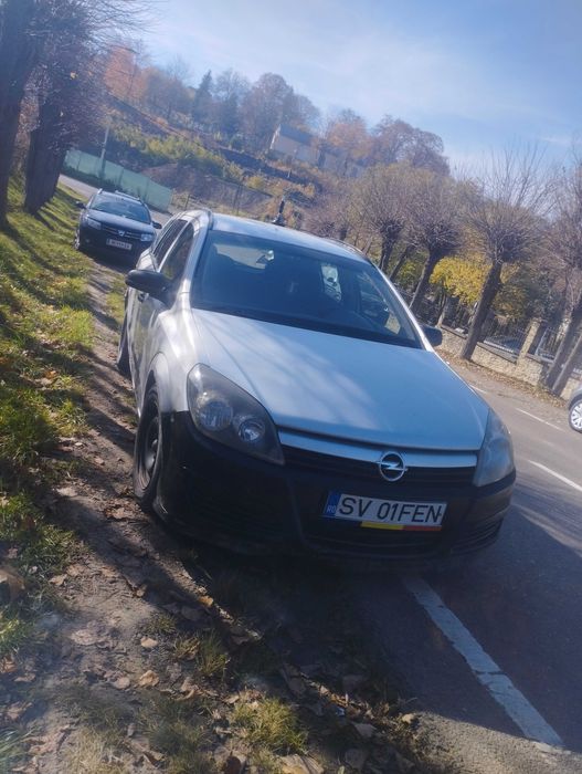 Vând Opel Astra h an 2005
