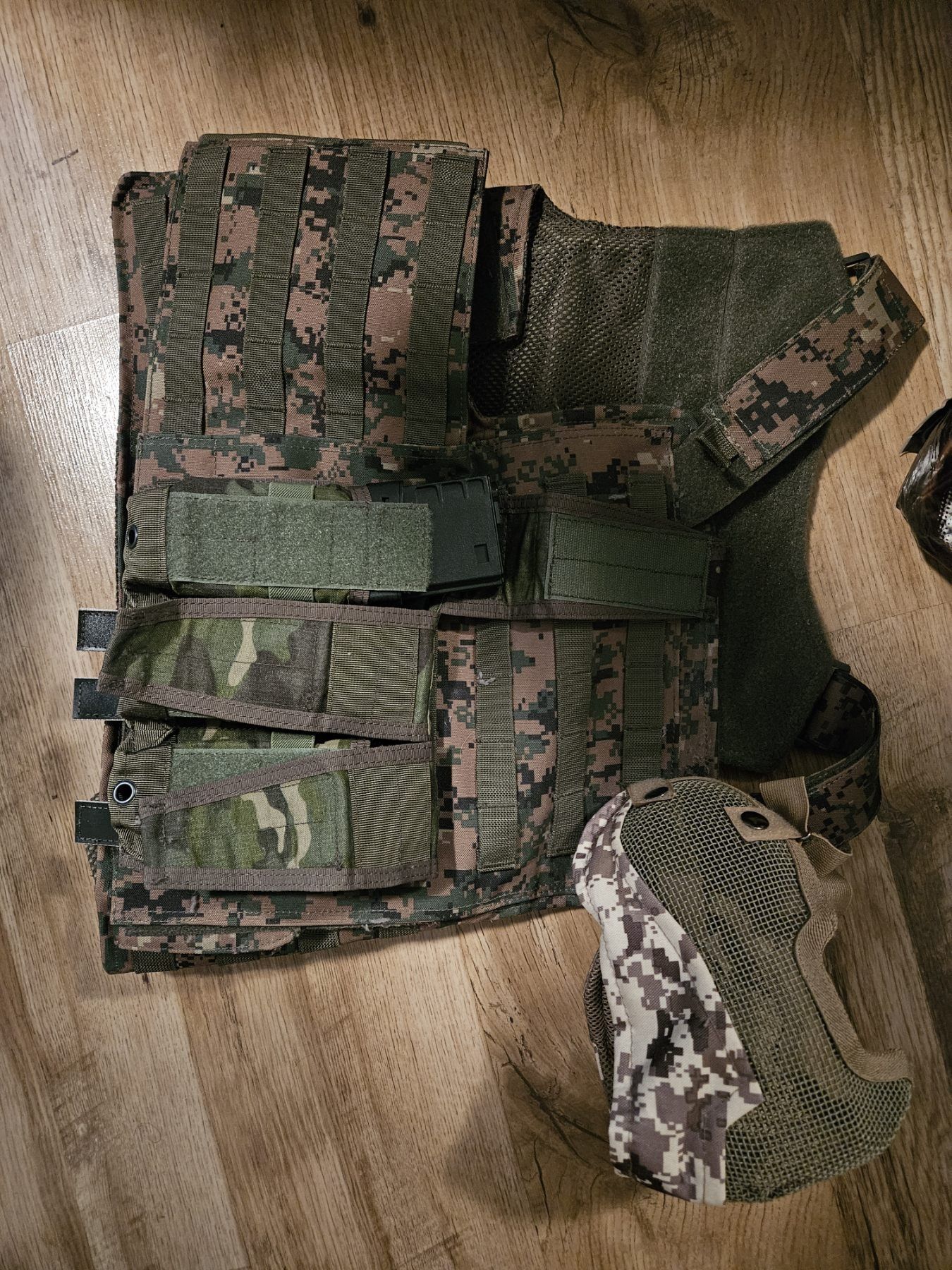 Airsoft пистолет