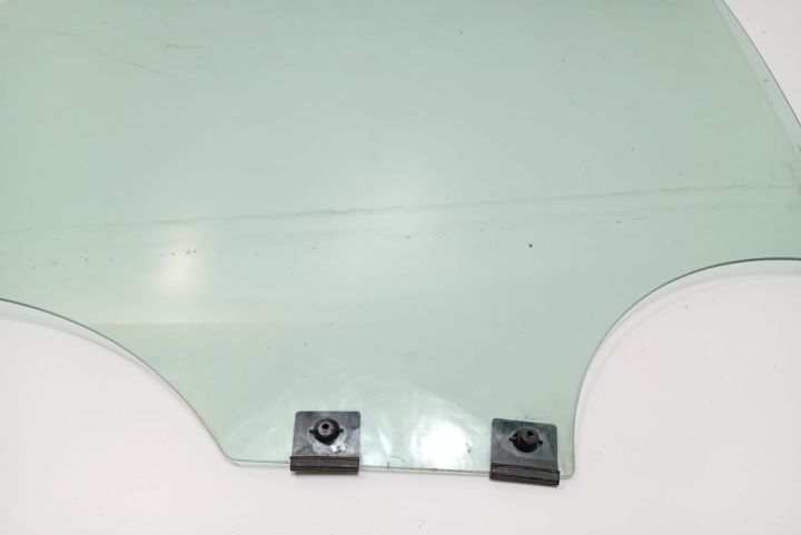 Geam  stanga spate Dacia Logan a 2-a generatie (facelift) seria