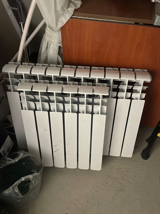 Продам батареи. В отличном состоянии.