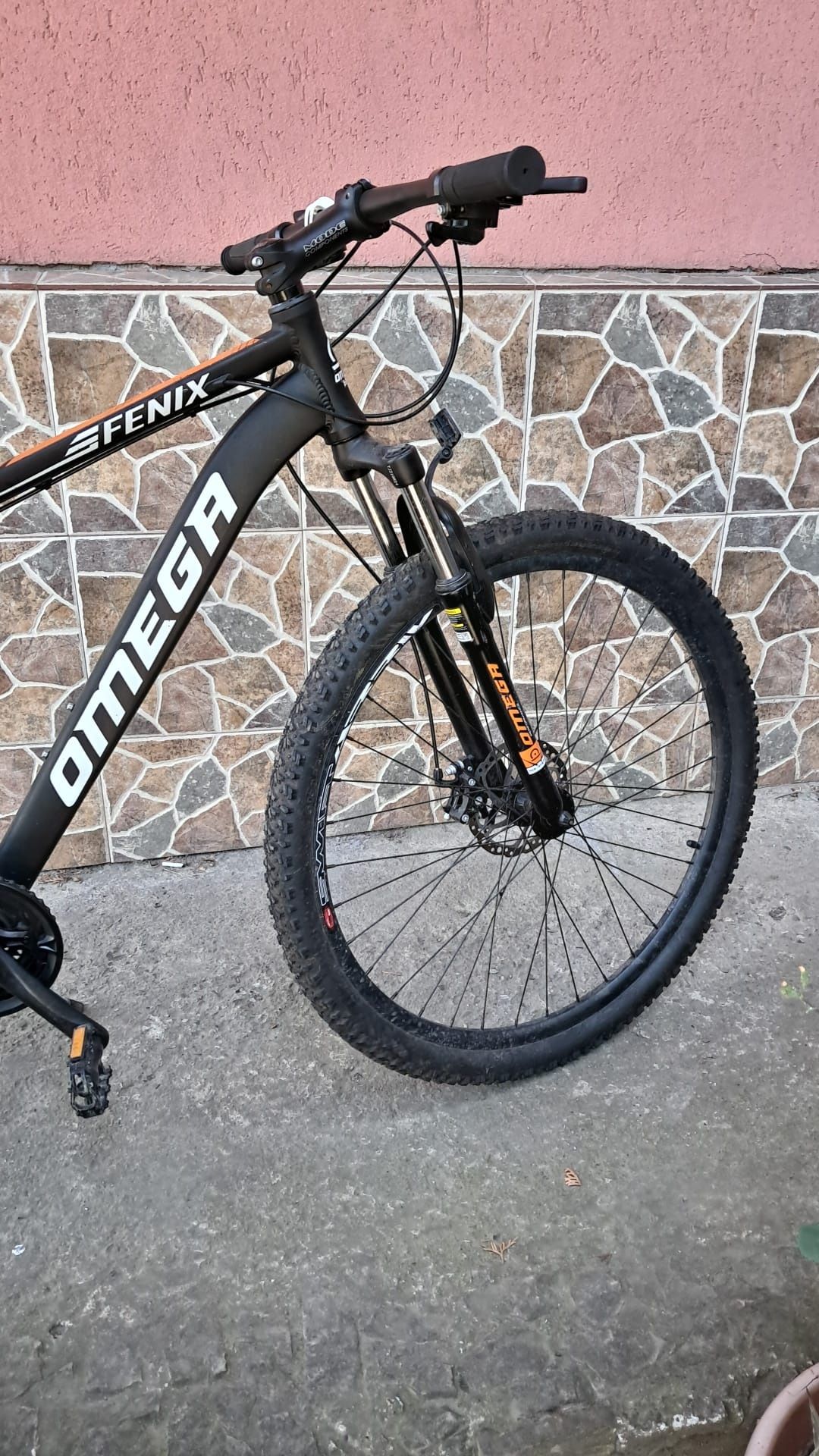 Vand bicicleta ca noua