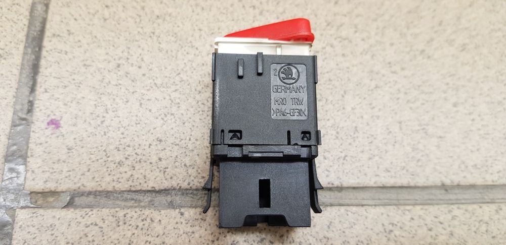 Buton Releu Avarii Avarie Skoda Fabia 1 Vw Volkswagen Golf5