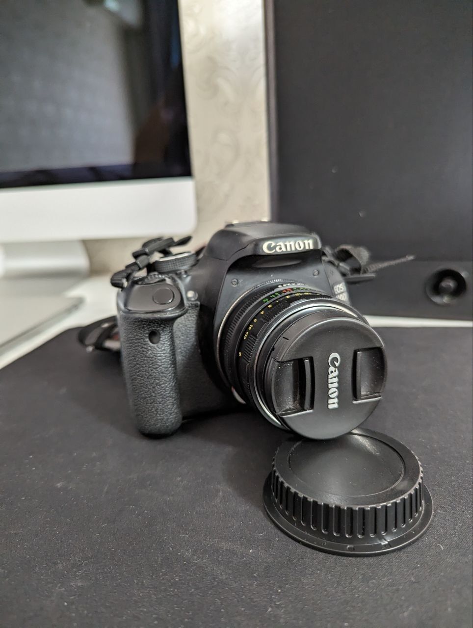 Canon 600D.. В отличном состоянии