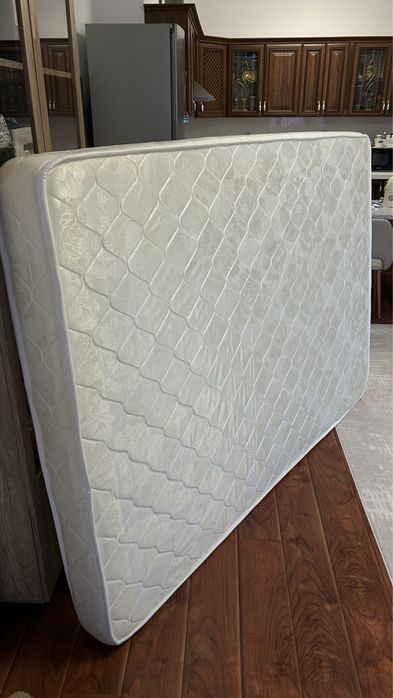 Матрас и топпер 140х200