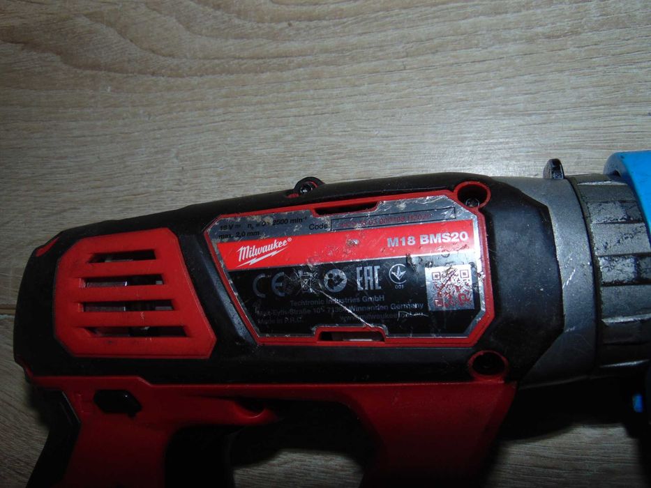 Milwaukee M18 BMS20 foarfeca tabla dreapta 2020
