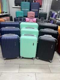 Российские ударопрочные чемоданы