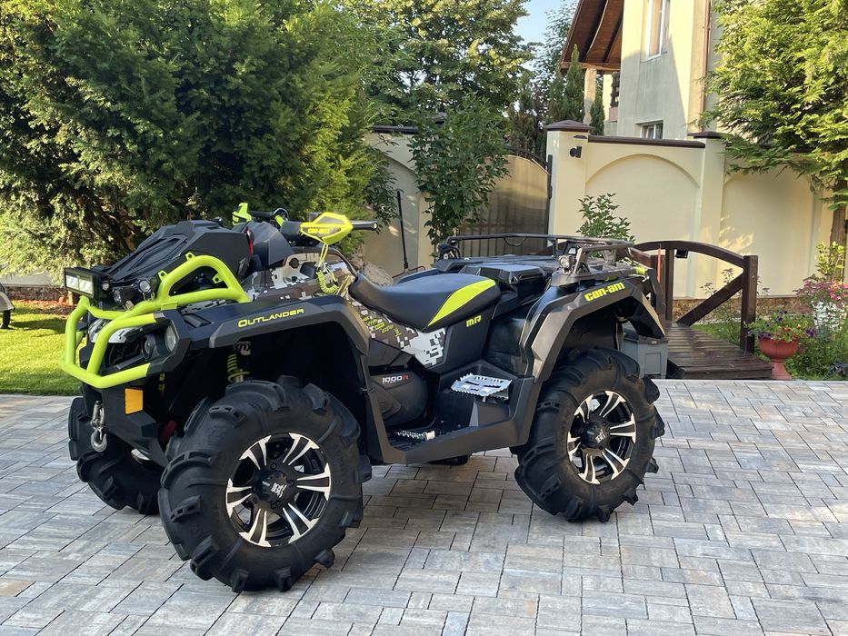 Can-am XMR 1000 R MOD 2016 cu doar 2250 km cu multe dotari !