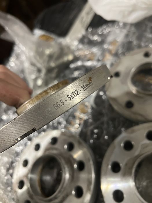 Фланци 15/25 мм 5х112 66.6 Мерцедес