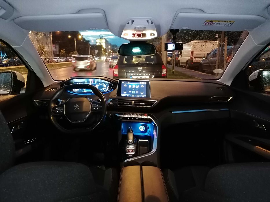 2020/Peugeot 3008/1.5 hdi/cutie automata 8v/145.000 km/înmatriculat