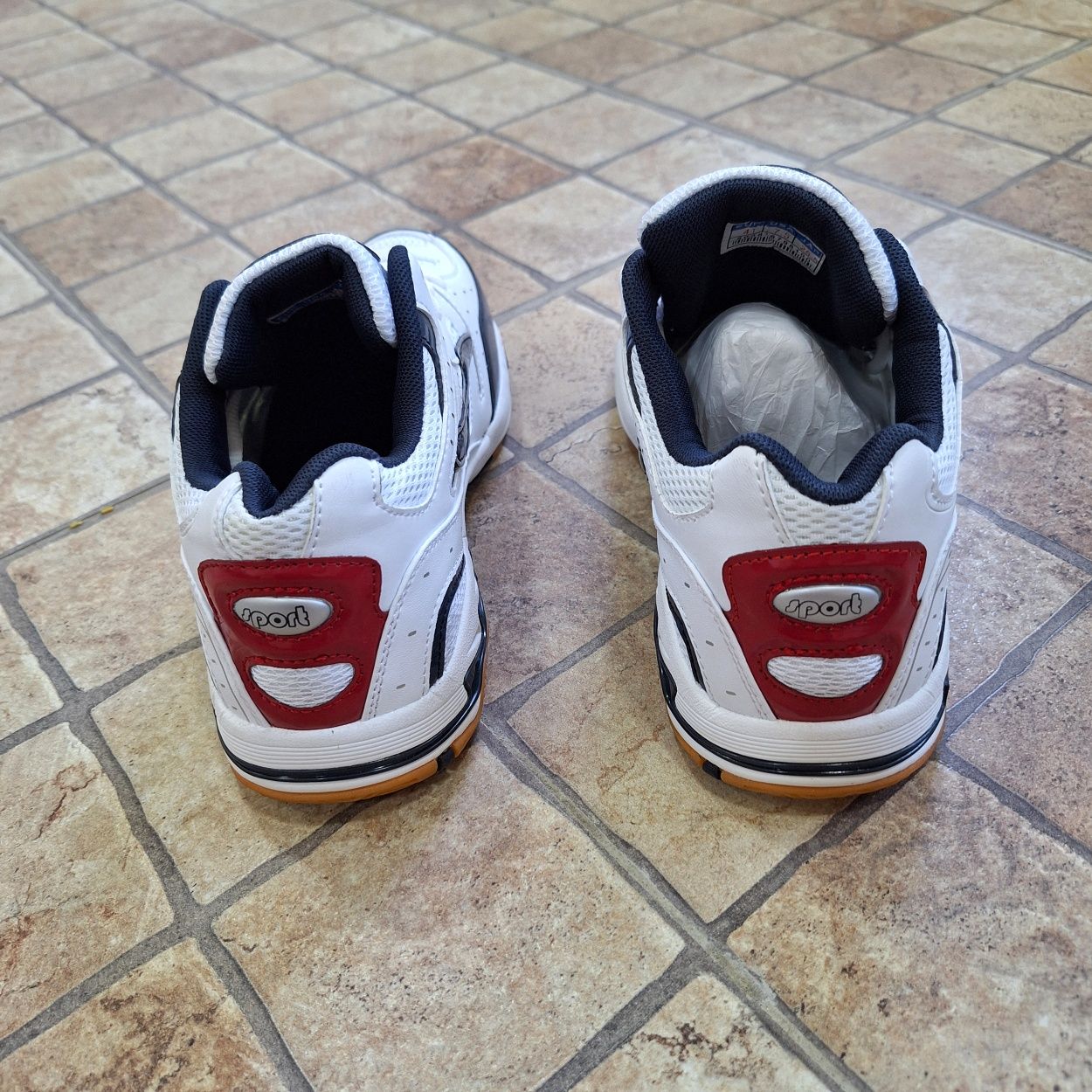 Mizuno спортивные ( Япония)