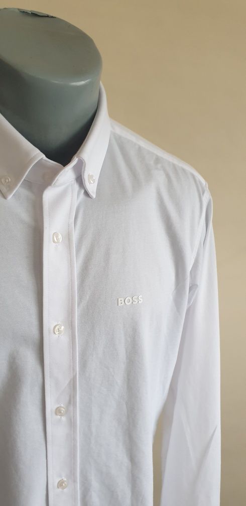 Hugo Boss  Regular Fit  Mens Size - 40 / M НОВО! ОРИГИНАЛ! Мъжка Риза!