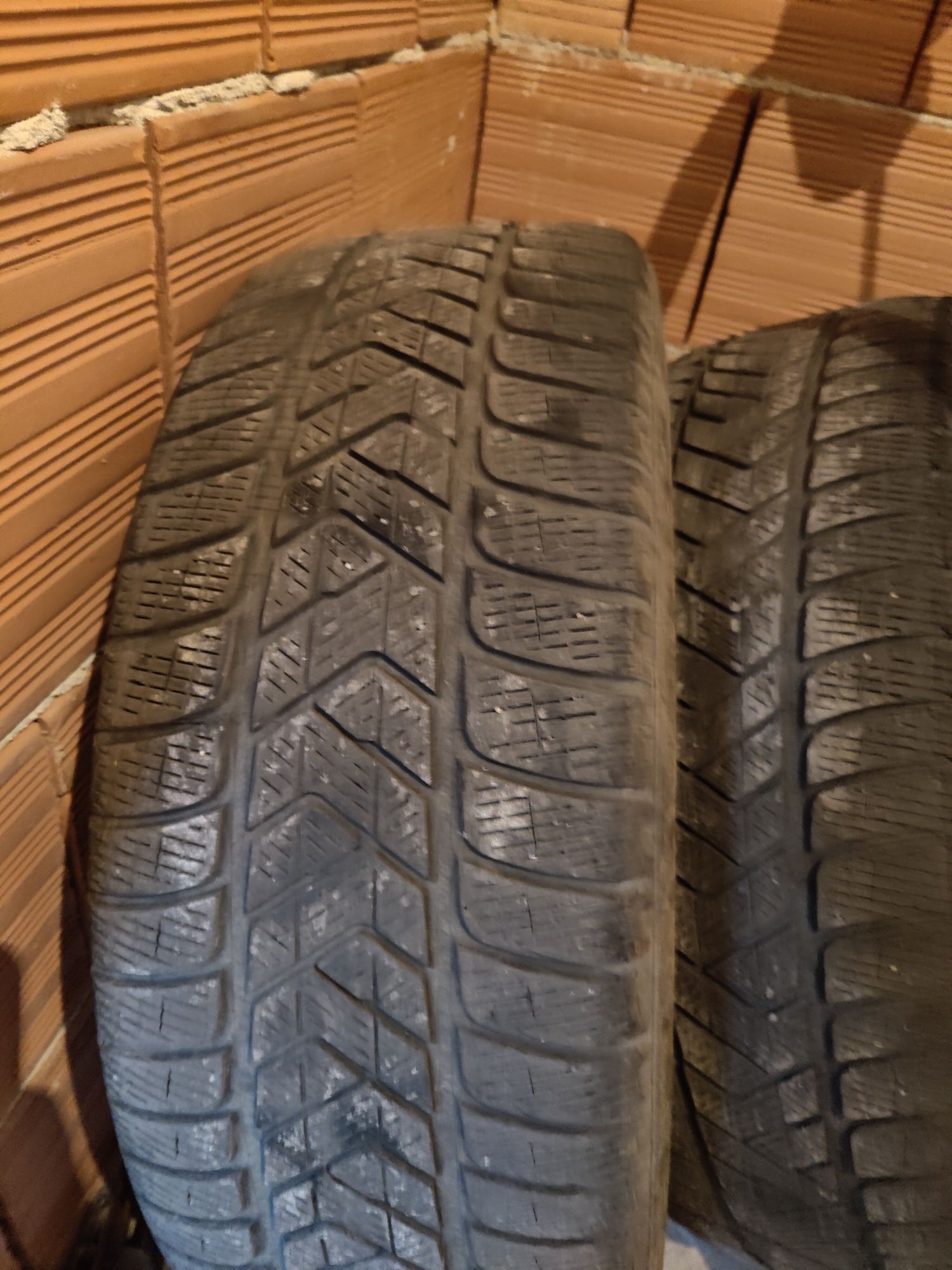 4 бр гуми pirelli scorpion 235/55 r19