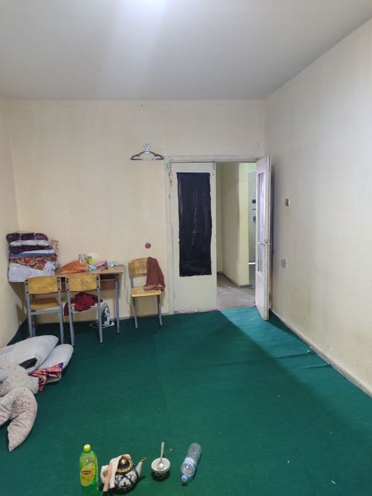 Uy sotiladi 1 xonali 33 kvadrat