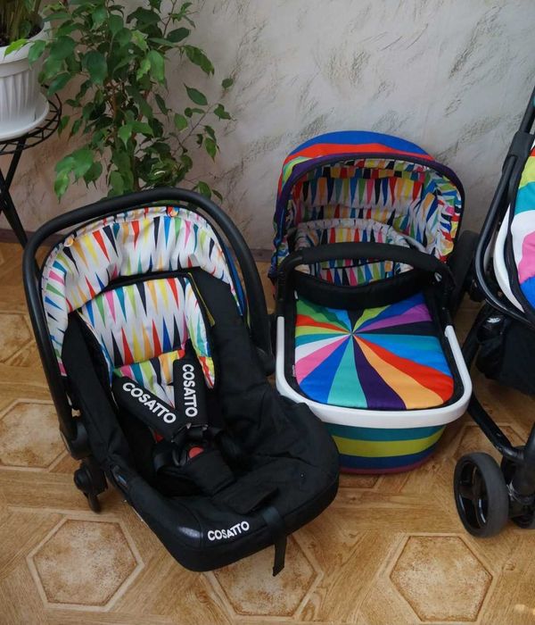 Бебешка Количка Cosatto giggle bright