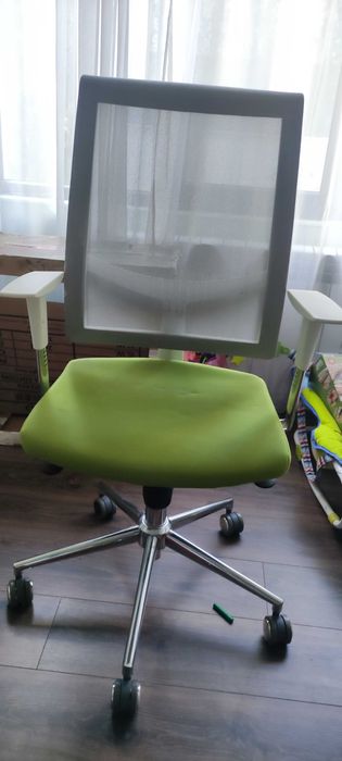 Ергономичен офис стил Unised