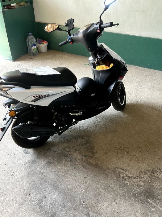 GTS ITALY sukuter sotiladi yengide 2024 yili