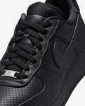 Nike Air Force 1 Мъжки обувки размер 43
Men's ShoesМъжки обувки