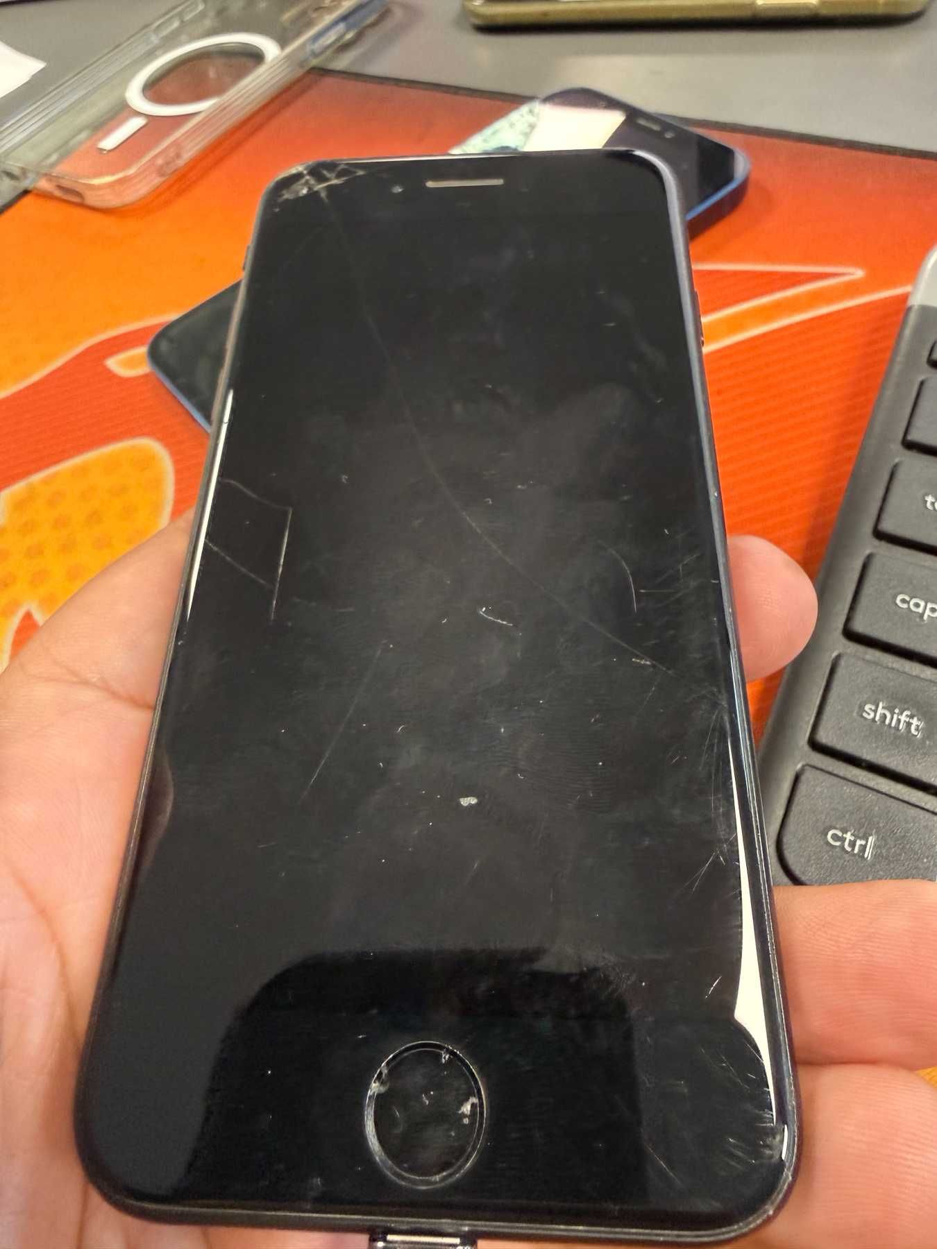 Iphone SE 2nd gen