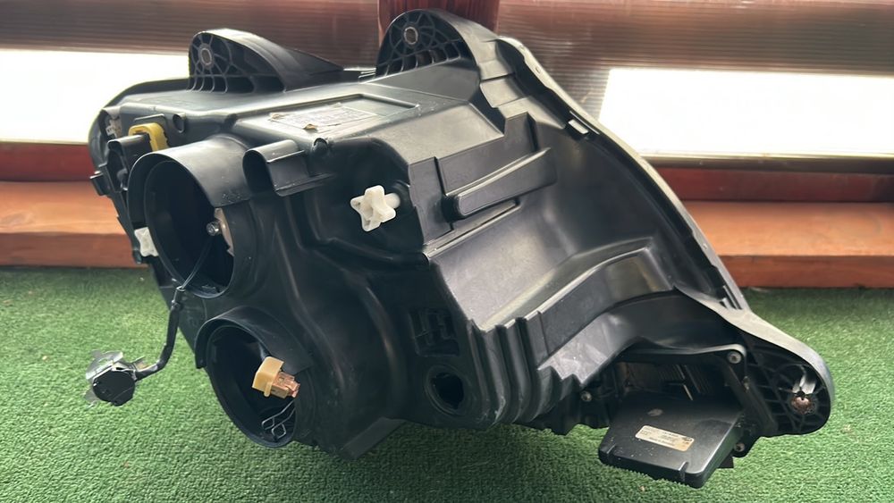 Фар ляв DAF XF euro6 LED - дневни.  след 2013 г . 1ED 1939777. #595S