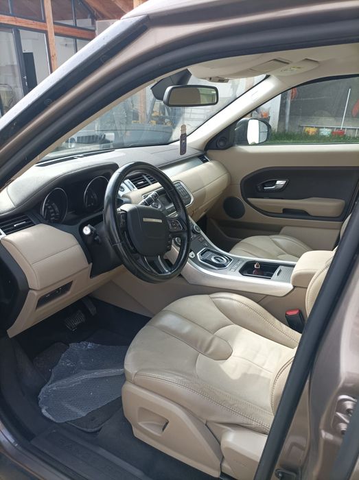 Vând ranger rover evoque