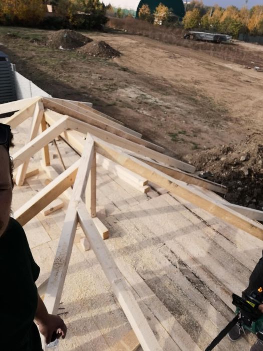 Acoperisuri mansardari jgheaburi burlane reparații terase