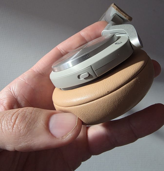 Casti Bang & Olufsen BeoPlay H8 Bluetooth Wireless