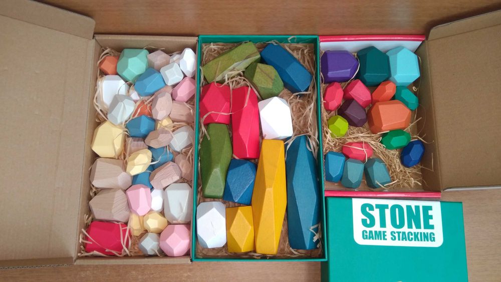 Ново! 12бр. големи дървени камъни Монтесори за игра или декорация