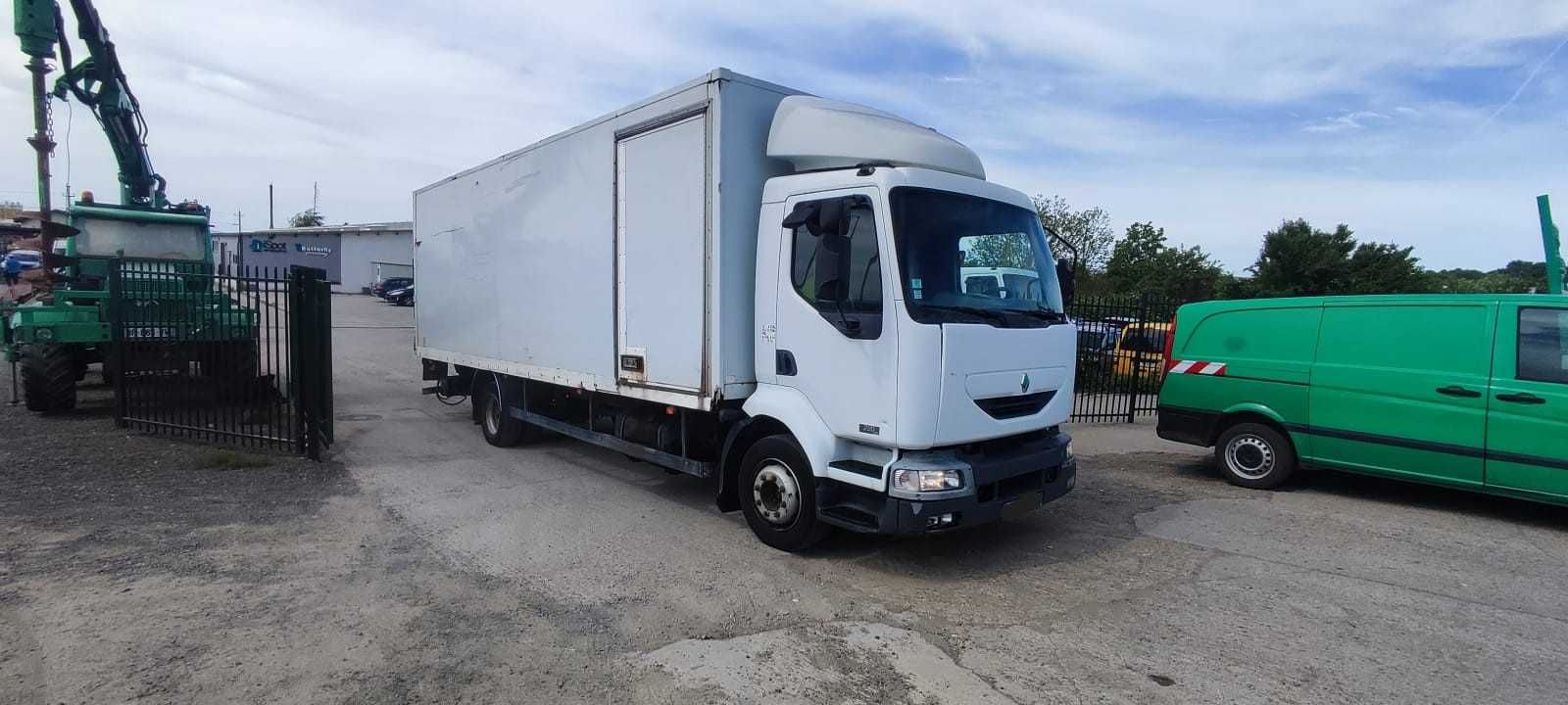 Renault Midlum 220 dci 12T cu Lift Diesel - Posibilitate Rate