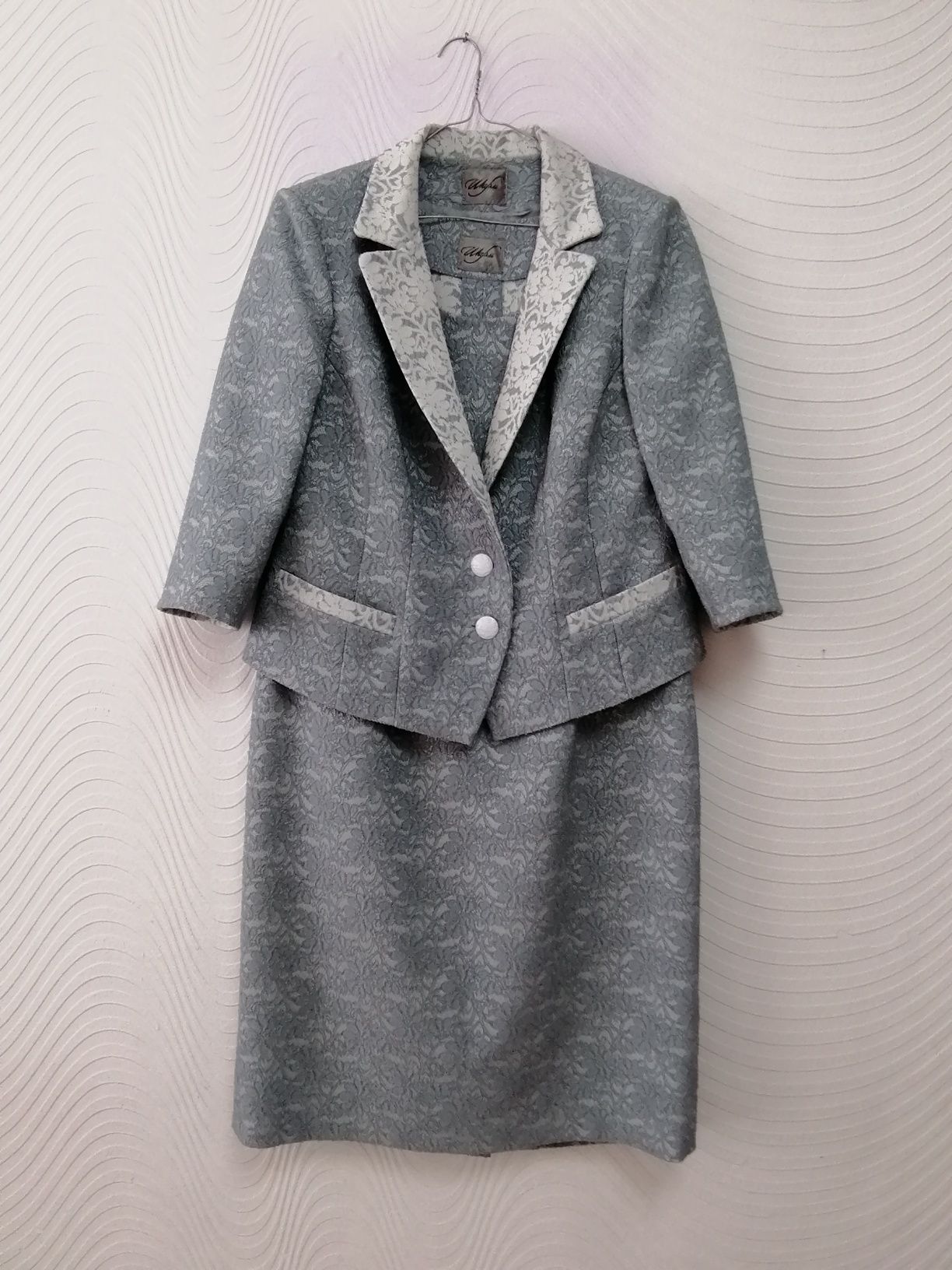 Костюм из платья и пиджака, размер 50