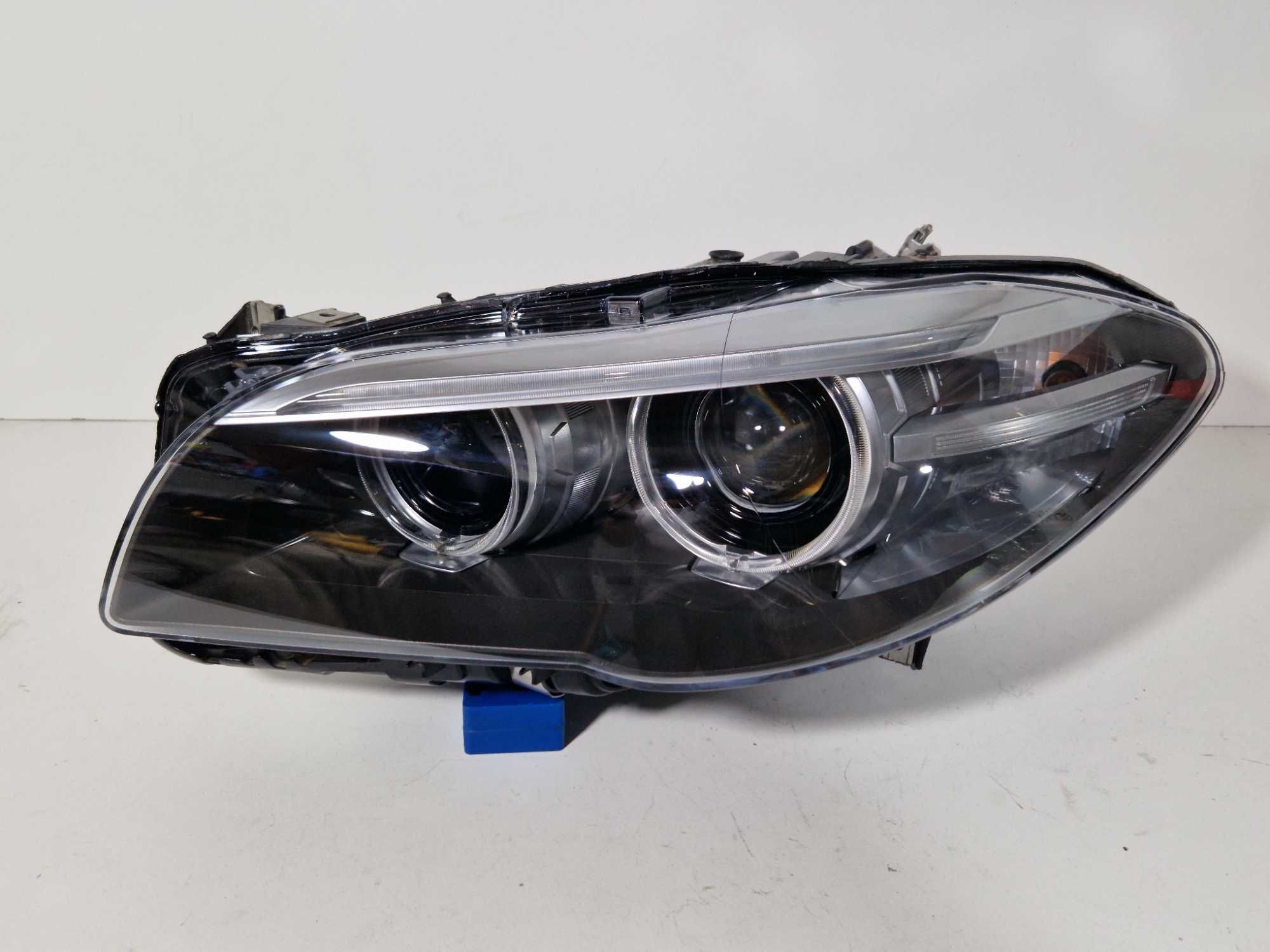 Far stanga BMW Seria 5 F10 F11 Facelift 2014-2017 Bi Xenon COMPLET