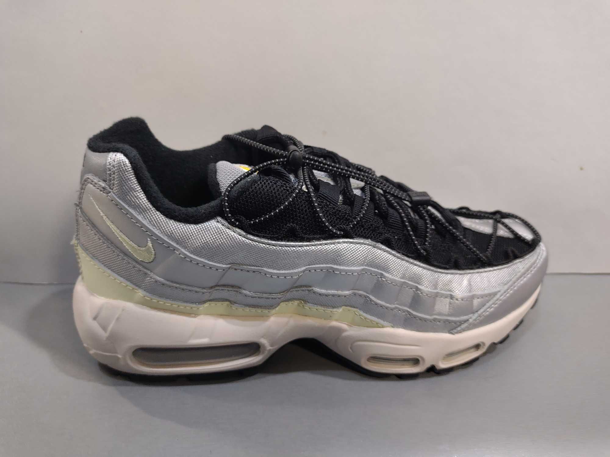 Nike Air Max 95 N40/25sm.Маратонки с камери.Нови.Оригинал
