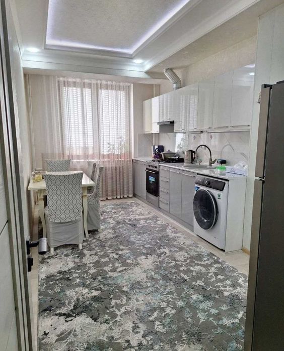 Сирочний сдаётся квартира сагбон баурум навастиройка 3 комнита  750$