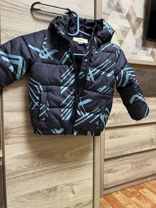 Весенная/осенняя куртка на мальчика