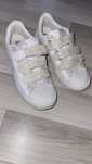 Adidasi/tenesi everlast marime 35,noi,nepurtati cu velcro