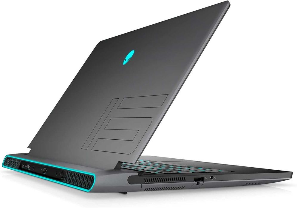 Нов Alienware M15 R6 15.6" FHD 360Hz/i7 11800H/16GB/512GB/RTX 3060/W11