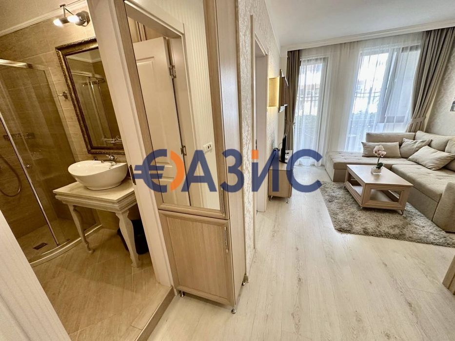 Продава се Двустаен апартамент в к.к. Слънчев бряг - 44 кв.м за 2248 €/кв.м - Снимка #5