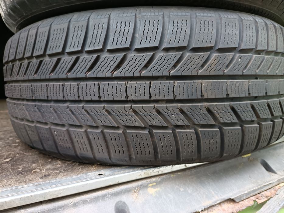 Anvelope MS iarna 225 55 18 continental 2023 6.5mm