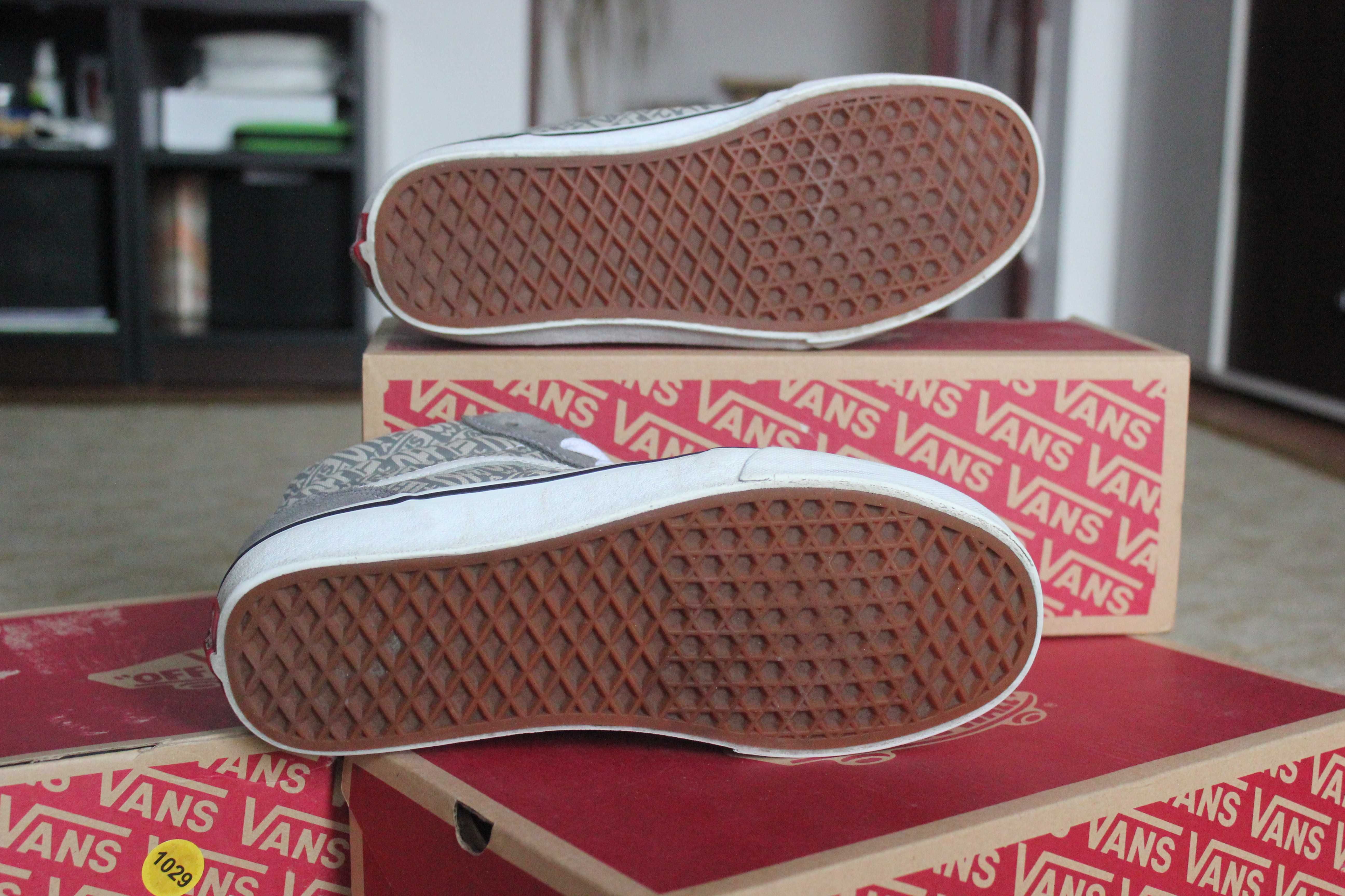 Vans Hi-top marime 41 Gri