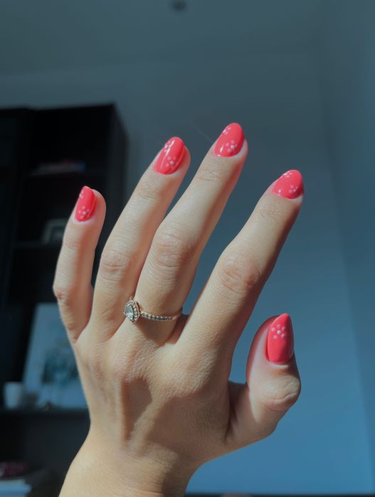 Manichiura: Semi cu apex si polygel