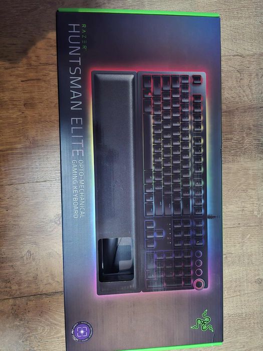 Механична клавиатура Razer Huntsman Elite