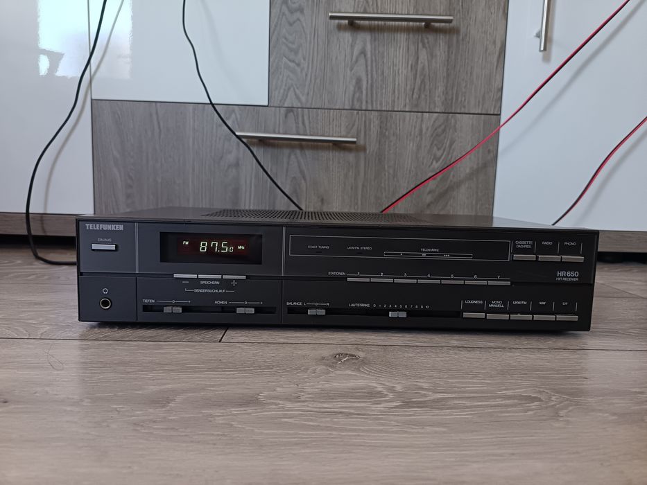 Amplituner Telefunken HR650